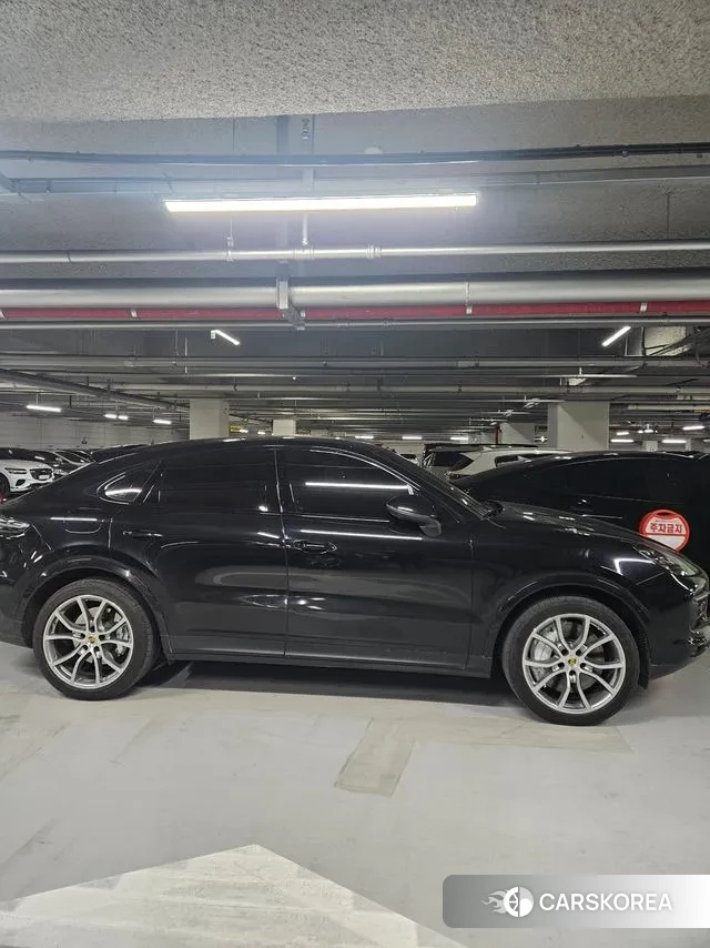 Porsche Cayenne (PO536) 2020 Черный из Кореи, фото 2