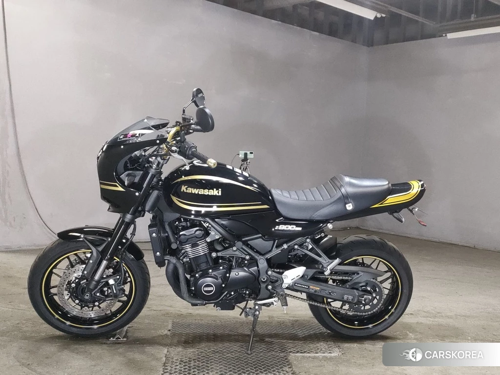 Проданный Kawasaki Z900RS CAFE 2022 из Японии, фото 2