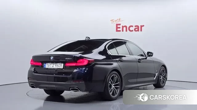 BMW 5 Series (G30) id 3053648 из Кореи 12