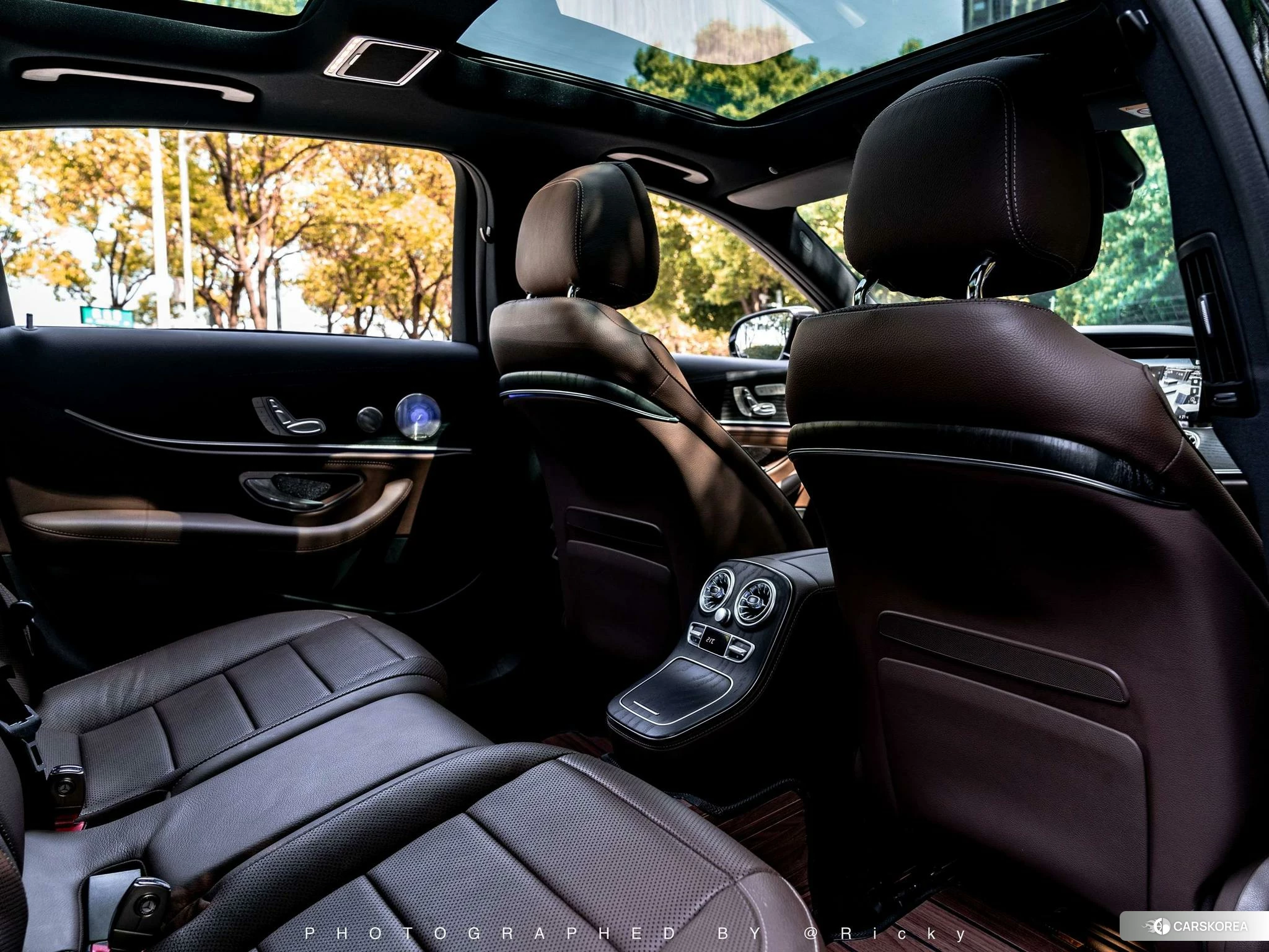 Mercedes-Benz E-Class 2021 Черный из Китая, фото 2