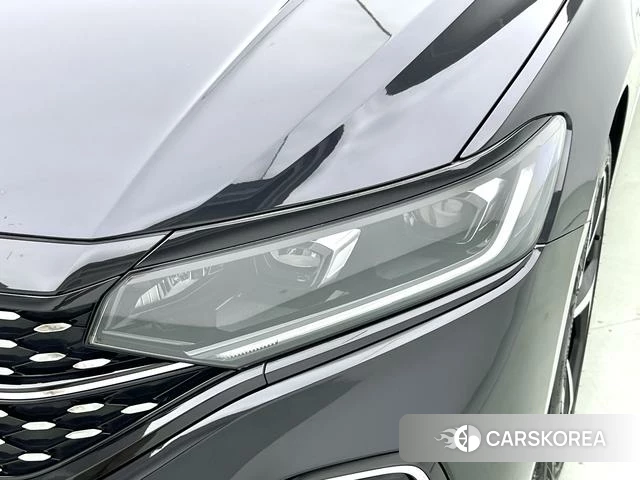 Volkswagen Passat id 4261849 из Китая 12