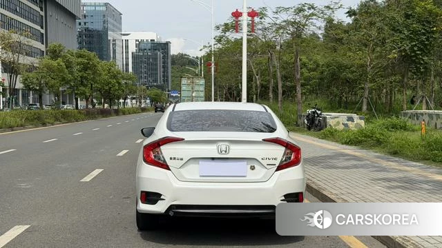 Honda Civic id 4274493 из Китая 12