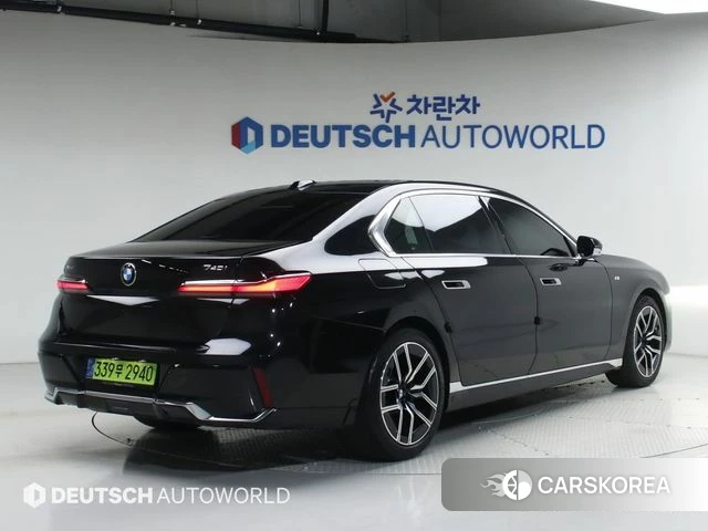 BMW 7 Series (G70) id 4302166 из Кореи 12