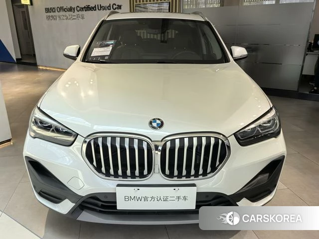 BMW X1 2021 Белый из Китая, фото 2