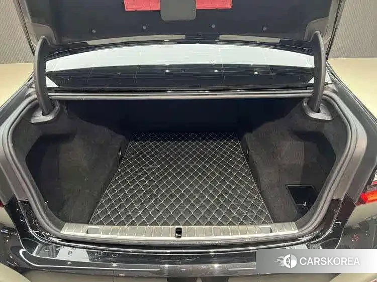 BMW 7 series id 4622672 из Китая 11