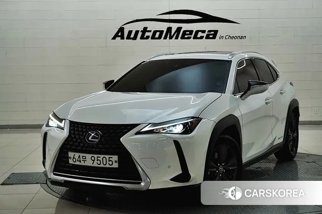Lexus UX250h id 3434382 из Кореи 12
