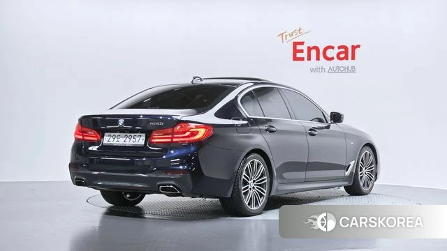 BMW 5 Series (G30) id 4020207 из Кореи 12