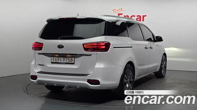 Kia The New Carnival id 2454454 из Кореи 12