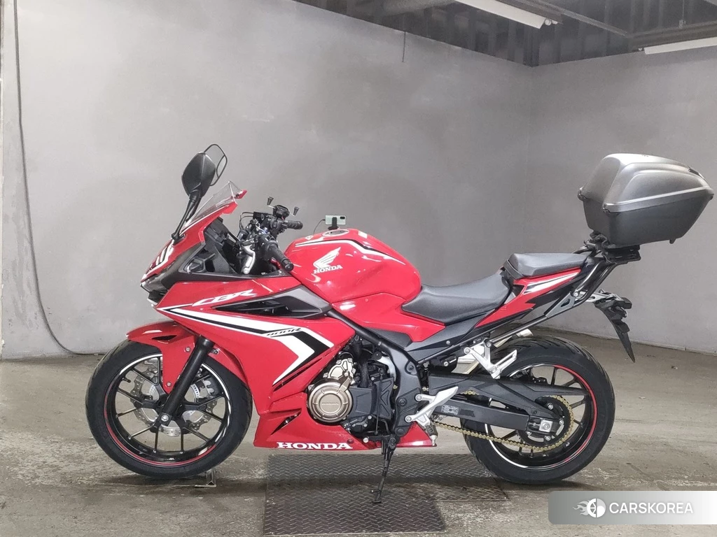 Проданный Honda CBR400R 2021 из Японии, фото 2