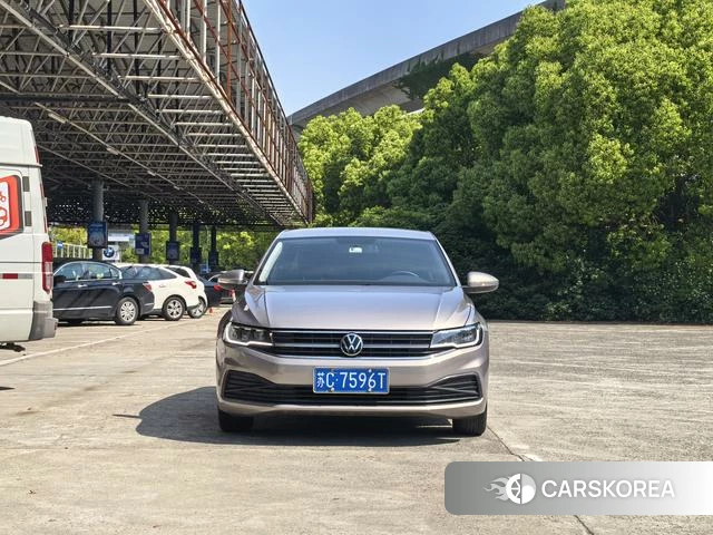Volkswagen Bora 2022 Шампань из Китая, фото 3