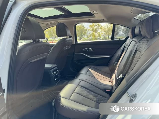 BMW 3 series id 4277522 из Китая 12
