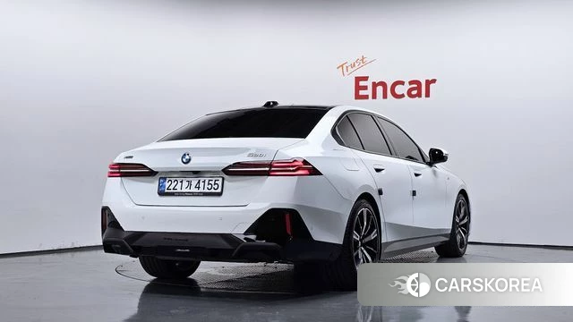 BMW 5 Series (G60) id 4505457 из Кореи 12