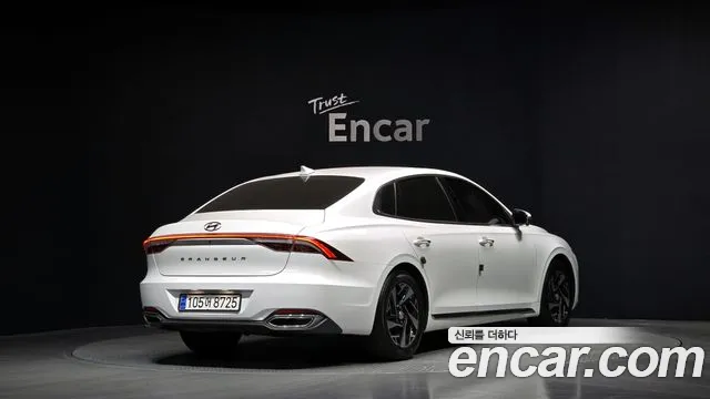 Hyundai The New Grandeur IG Hybrid id 2712307 из Кореи 12