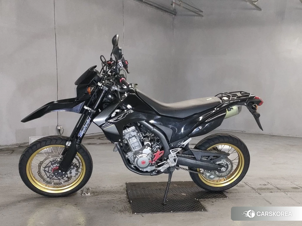Проданный Honda CRF250M 2014 из Японии