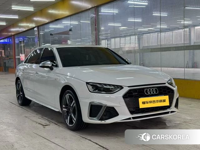 Audi A4L 2021 Белый из Китая, фото 2