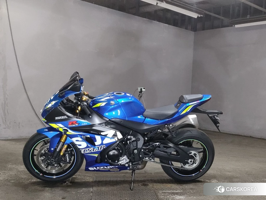 Проданный Suzuki GSX-R1000R 2018 из Японии, фото 2