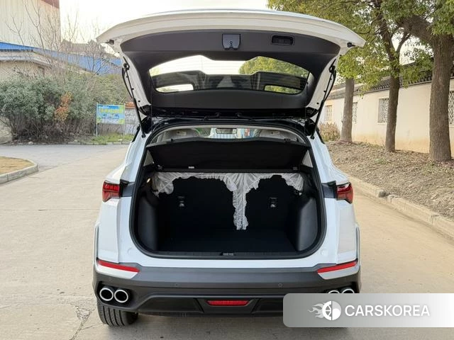 Geely Automobile Binyue id 3969181 из Китая 10