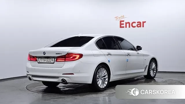 BMW 5 Series (G30) id 3718637 из Кореи 12