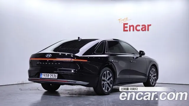 Hyundai Grandeur (GN7) id 2736088 из Кореи 12