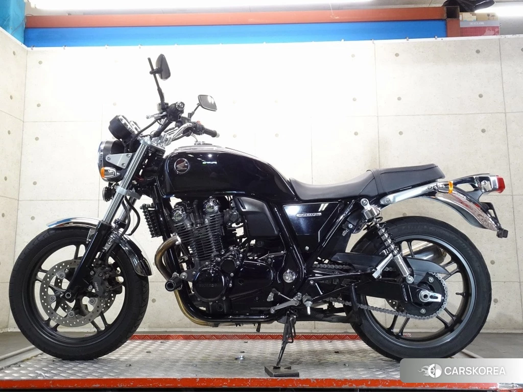 Проданный Honda CB1100 2012 из Японии, фото 2