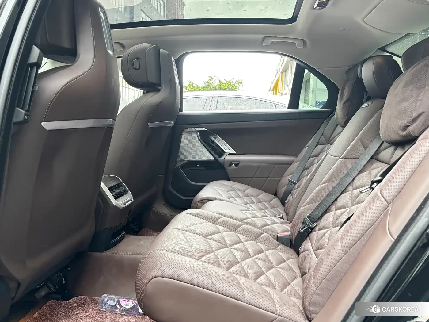 BMW 7 series 2024 Черный из Китая, фото 2