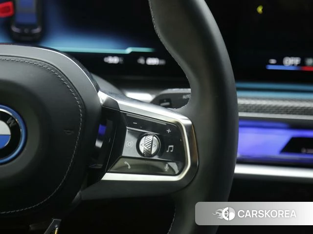 BMW i7 id 4258076 из Китая 10