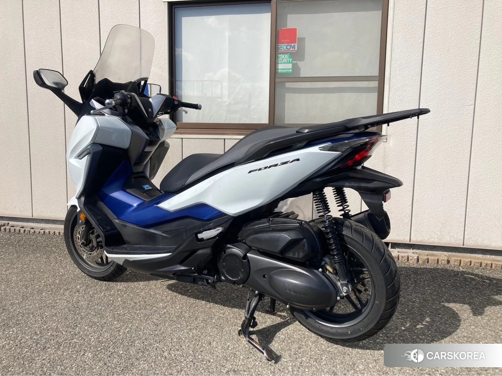 Проданный Honda FORZA 2018 из Японии