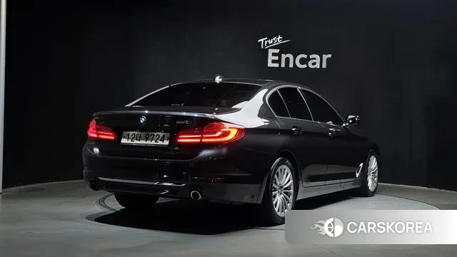 BMW 5 Series (G30) id 3302567 из Кореи 12