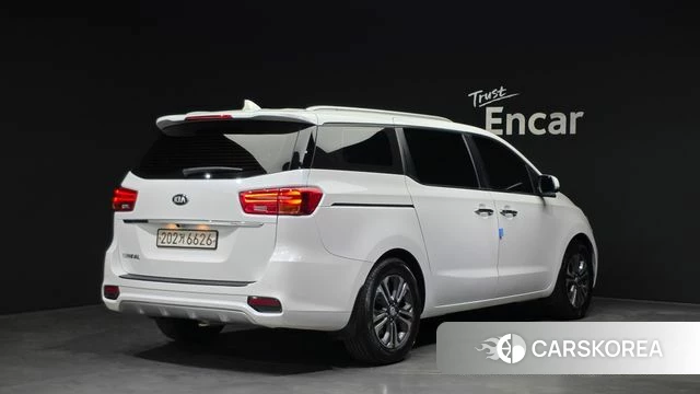 Kia The New Carnival id 4403603 из Кореи 12