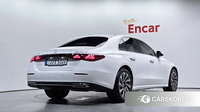 Mercedes-Benz E-Class W214 id 4739267 из Кореи 12