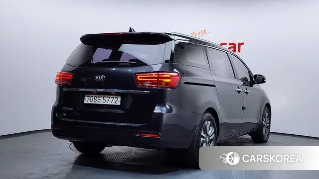 Kia The New Carnival id 3612409 из Кореи 12