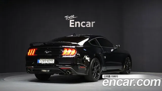 Ford Mustang id 2811850 из Кореи 12