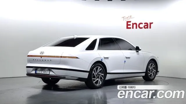 Hyundai Grandeur (GN7) id 2816439 из Кореи 12