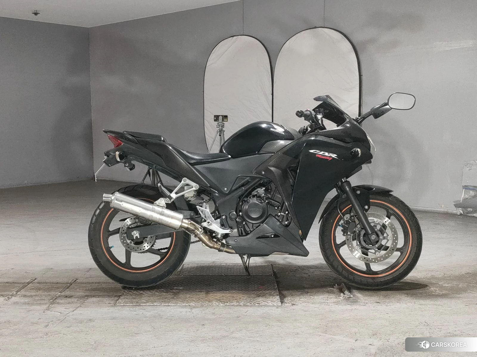 Проданный Honda CBR250R 2011 из Японии, фото 2