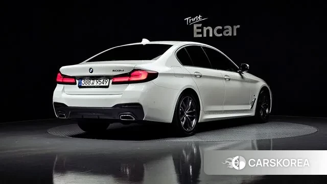 BMW 5 Series (G30) id 3607307 из Кореи 12