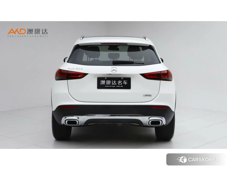 Mercedes-Benz GLA 2021 Белый из Китая, фото 2