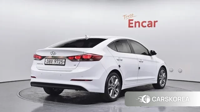 Hyundai Avante AD id 3641635 из Кореи 12