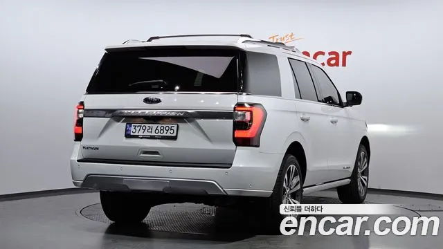 Ford Expeditation id 2686862 из Кореи 12