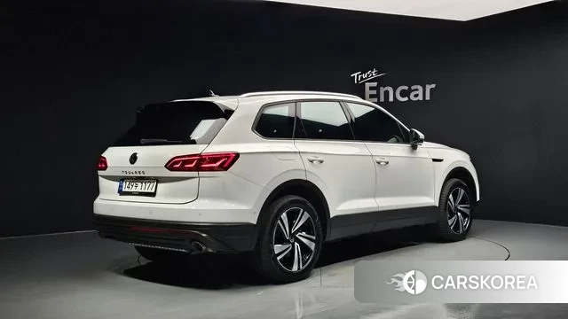 Volkswagen Touareg 3rd generation id 3036627 из Кореи 12
