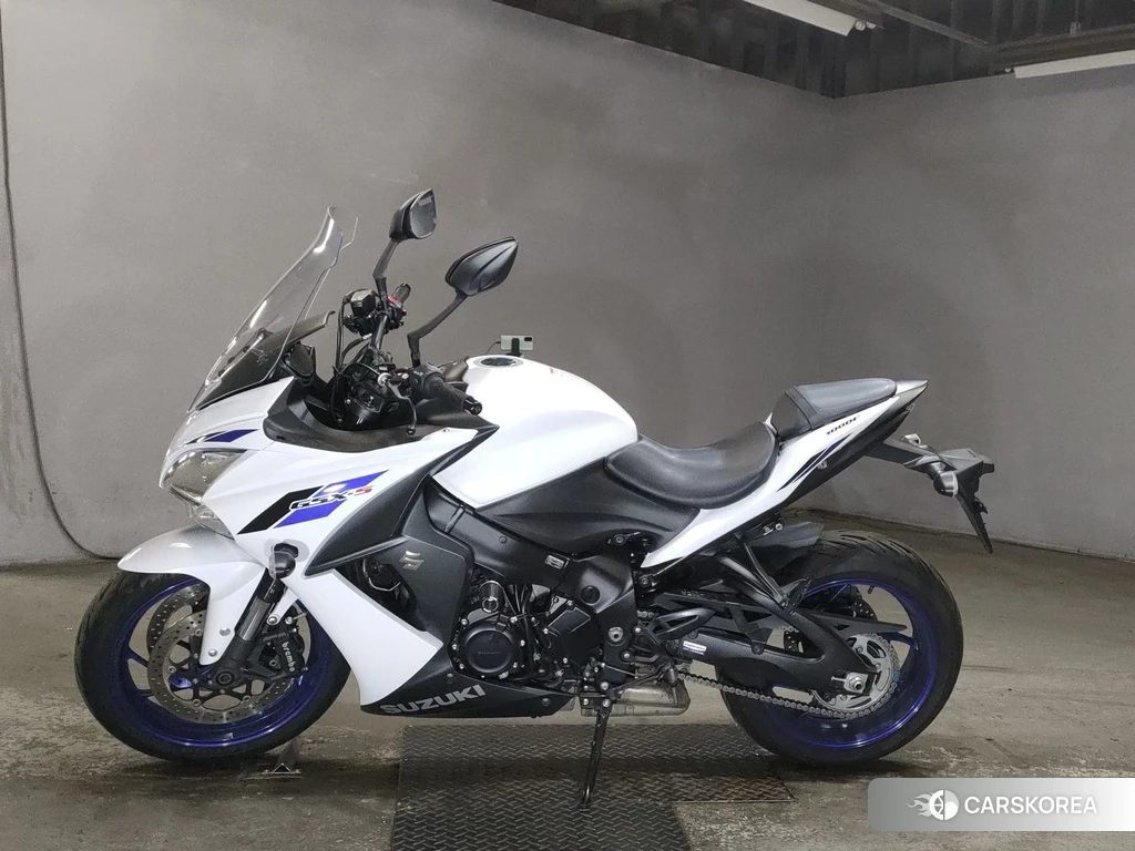 Проданный Suzuki GSX-S1000F 2020 из Японии, фото 2