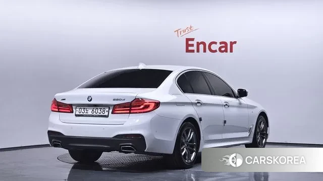 BMW 5 Series (G30) id 3789777 из Кореи 12