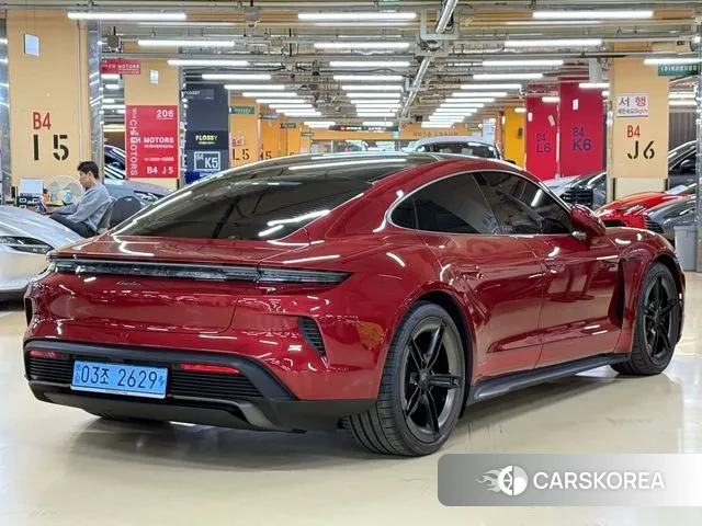 Porsche Taycan id 3648882 из Кореи 12