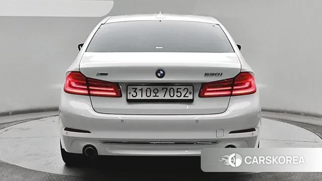 BMW 5 Series (G30) id 3412890 из Кореи 12