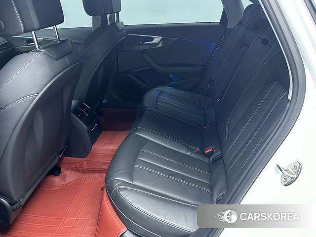 Audi A4L id 4353292 из Китая 11