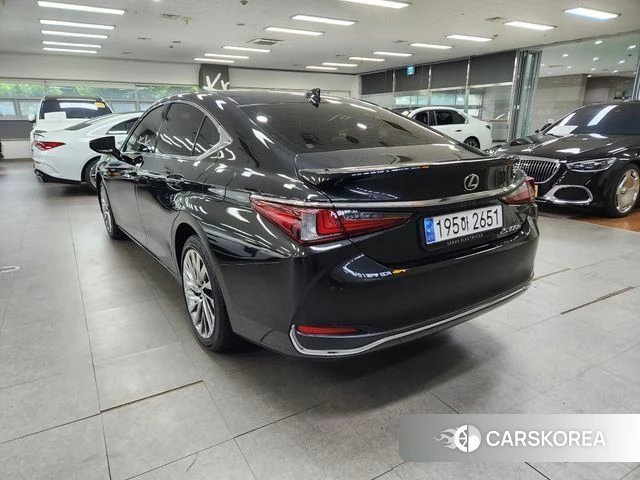 Lexus ES300h 7th generation id 4547693 из Кореи 12