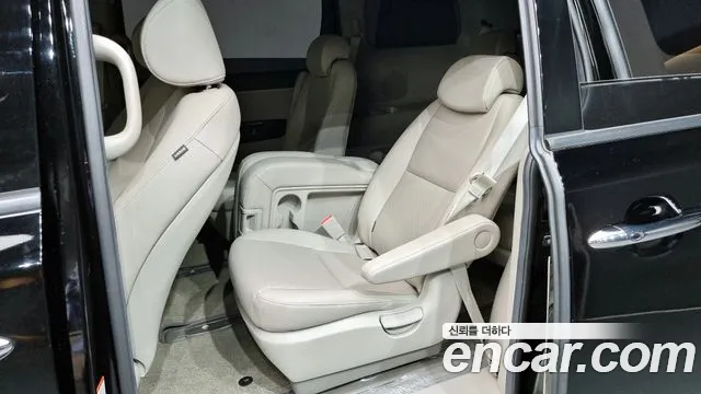 Kia The New Carnival id 2666843 из Кореи 12