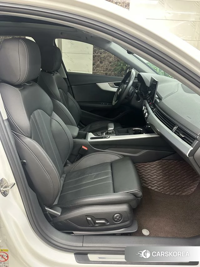 Audi A4L id 4272533 из Китая 12