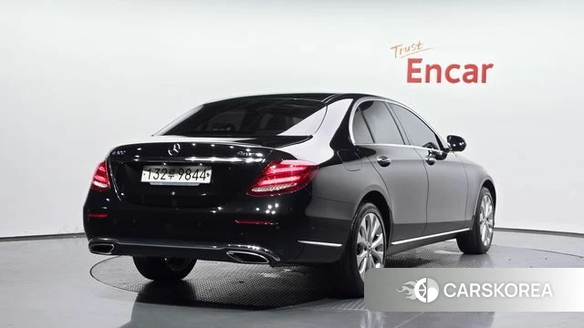 Mercedes-Benz E-Class W213 id 4633309 из Кореи 12
