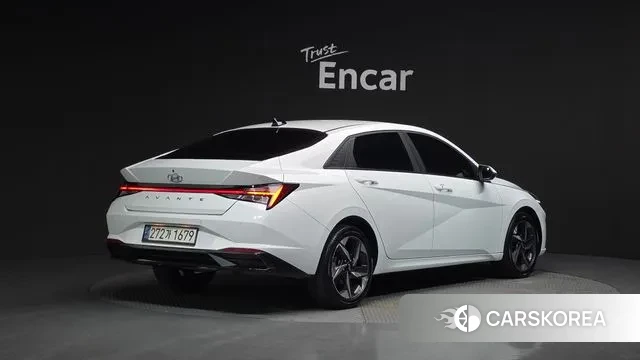 Hyundai Avante (CN7) id 3701525 из Кореи 12