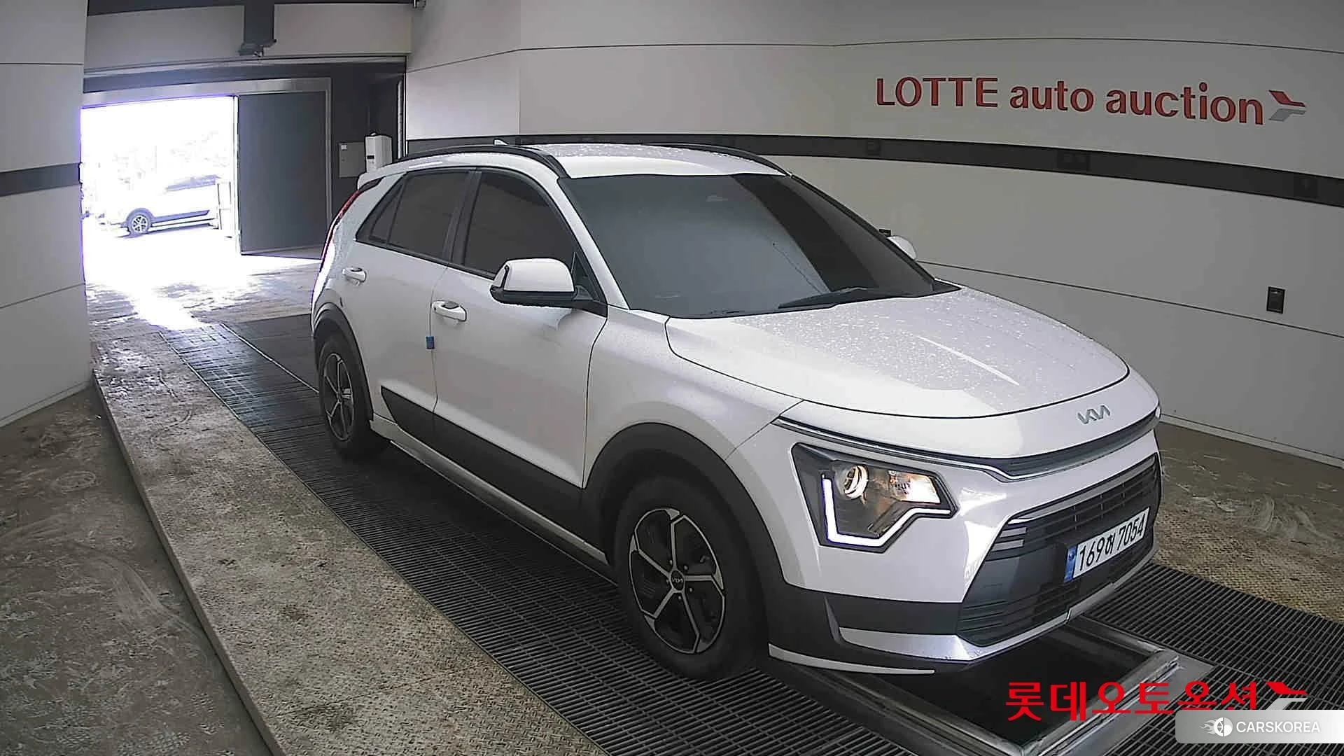 Kia Niro Hybrid id 3869427 из Кореи 12